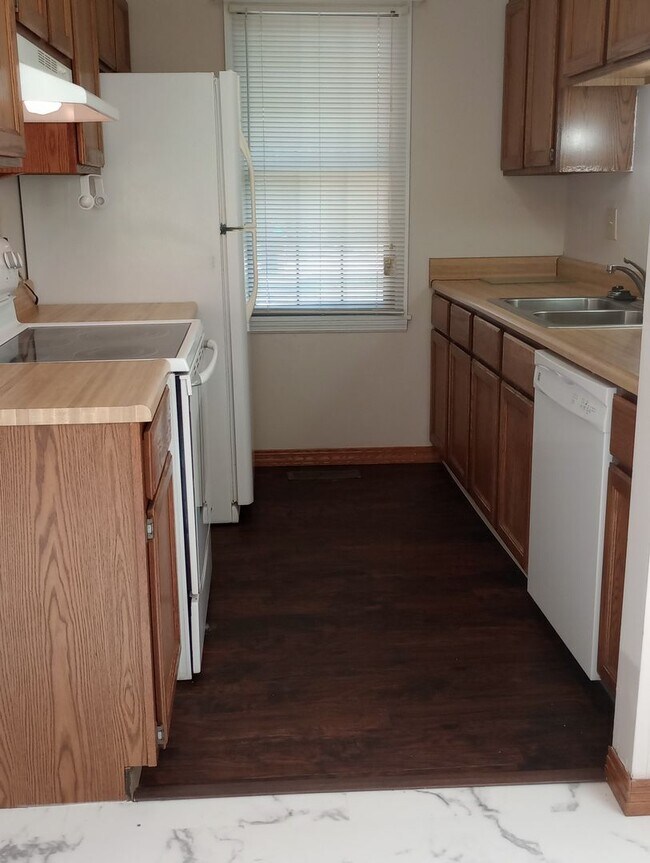 Building Photo - Nice 2-Bedroom Condo in Beavercreek!