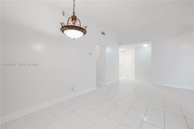 Foto del edificio - 1482 Springside Dr