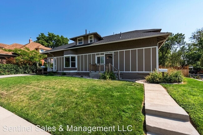 Foto del edificio - 2 br, 2 bath House - 802 E. Belmont Ave.