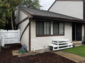 Building Photo - 5623 Santa Barbara Dr