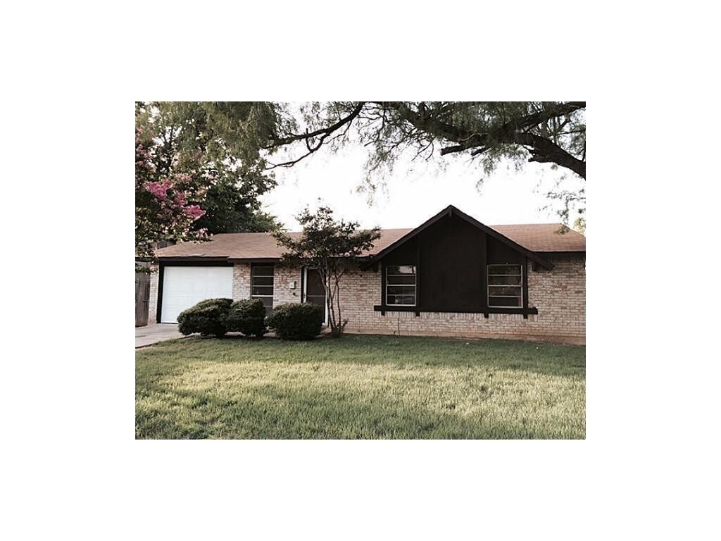 1067 Elmwood Dr, Lewisville, TX 75067 House Rental in Lewisville, TX