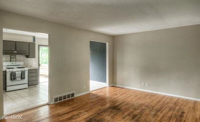 Foto del edificio - 3 br, 1 bath House - 9309 Meadow Dr