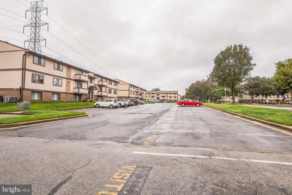 Primary Photo - 999 Heather Ridge Dr