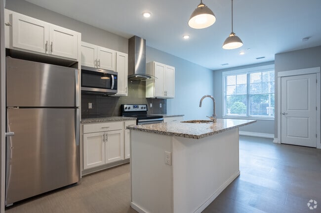 1BR, 1BA - 591SF - Kitchen - Heritage Place Apartments