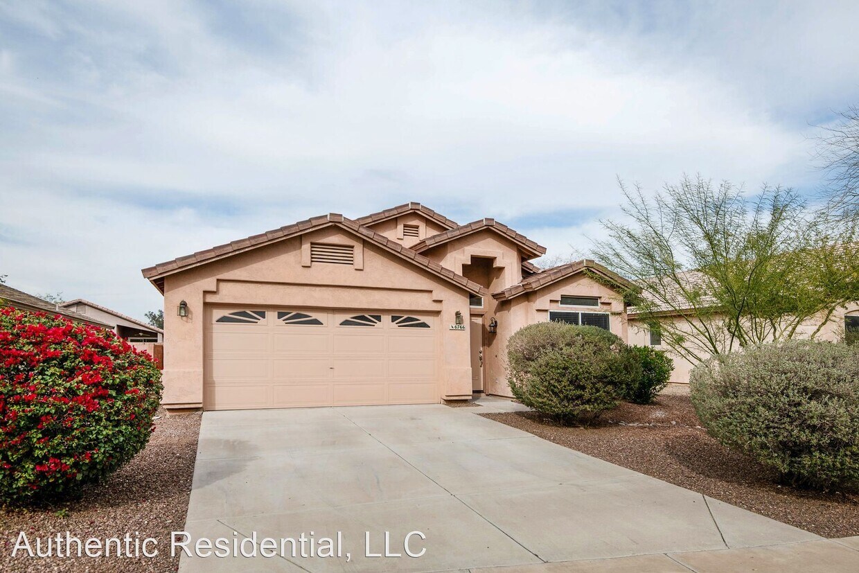 Primary Photo - 4 br, 2 bath House - 6766 W Del Mar Ln