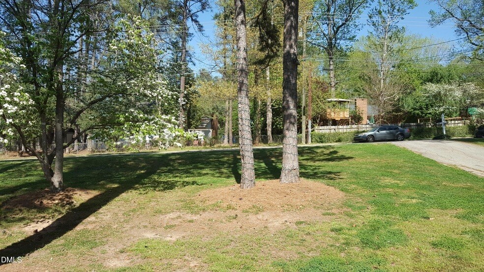 Foto del edificio - 1521 Shelley Rd