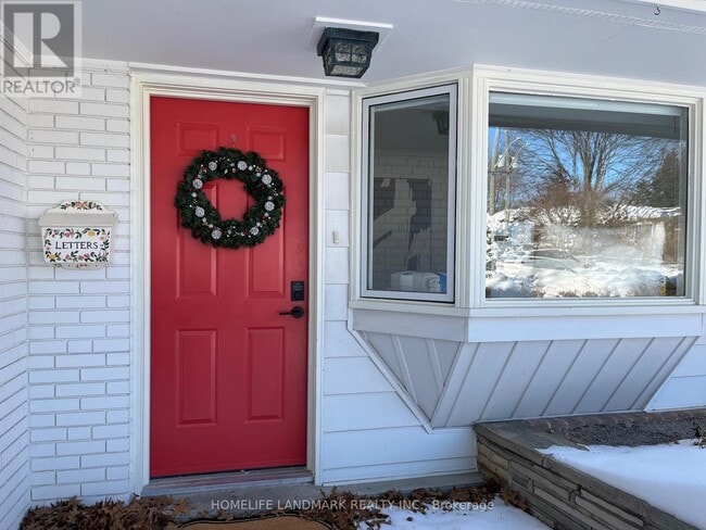 Building Photo - 284 Woodland Dr