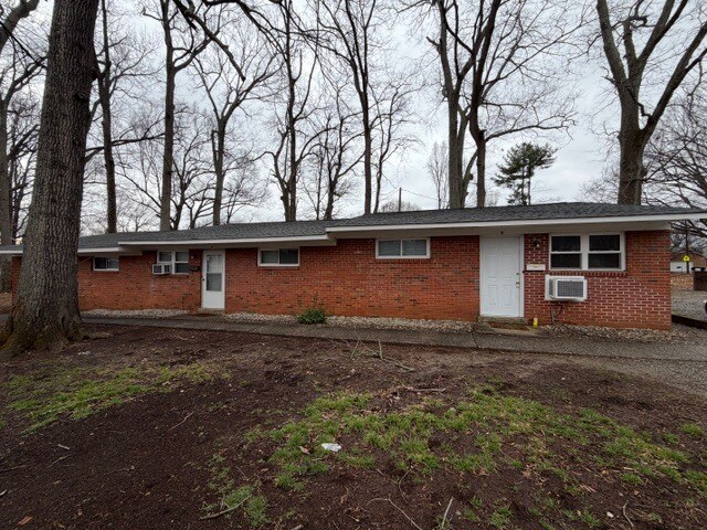 Foto del edificio - 3304 Martin Ave