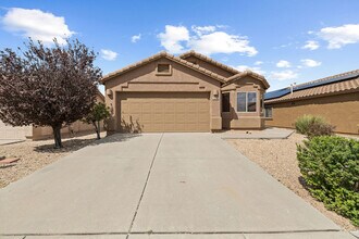 Building Photo - 13181 E Mesquite Flat Spring Dr