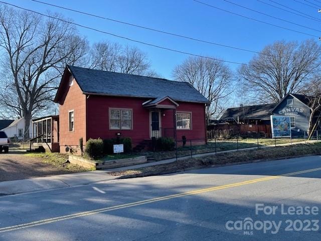 Building Photo - 3020 N Davidson St