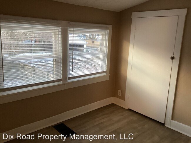 Foto del edificio - 2 br, 1 bath House - 3712 Wayne Avenue,