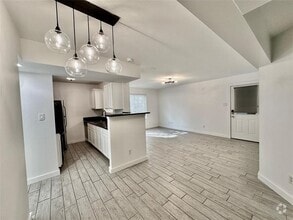 Building Photo - 1307 Norwalk Ln