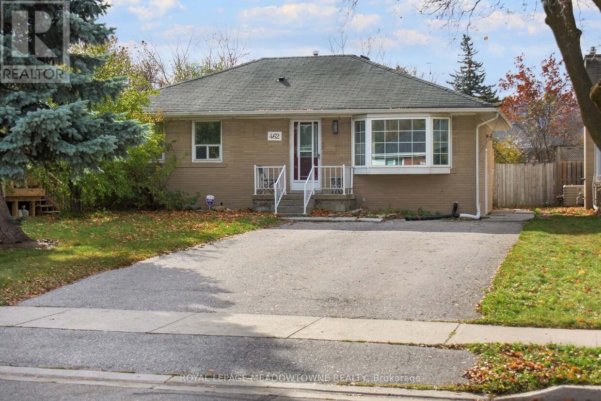 Photo principale - 462 Kingsleigh Ct