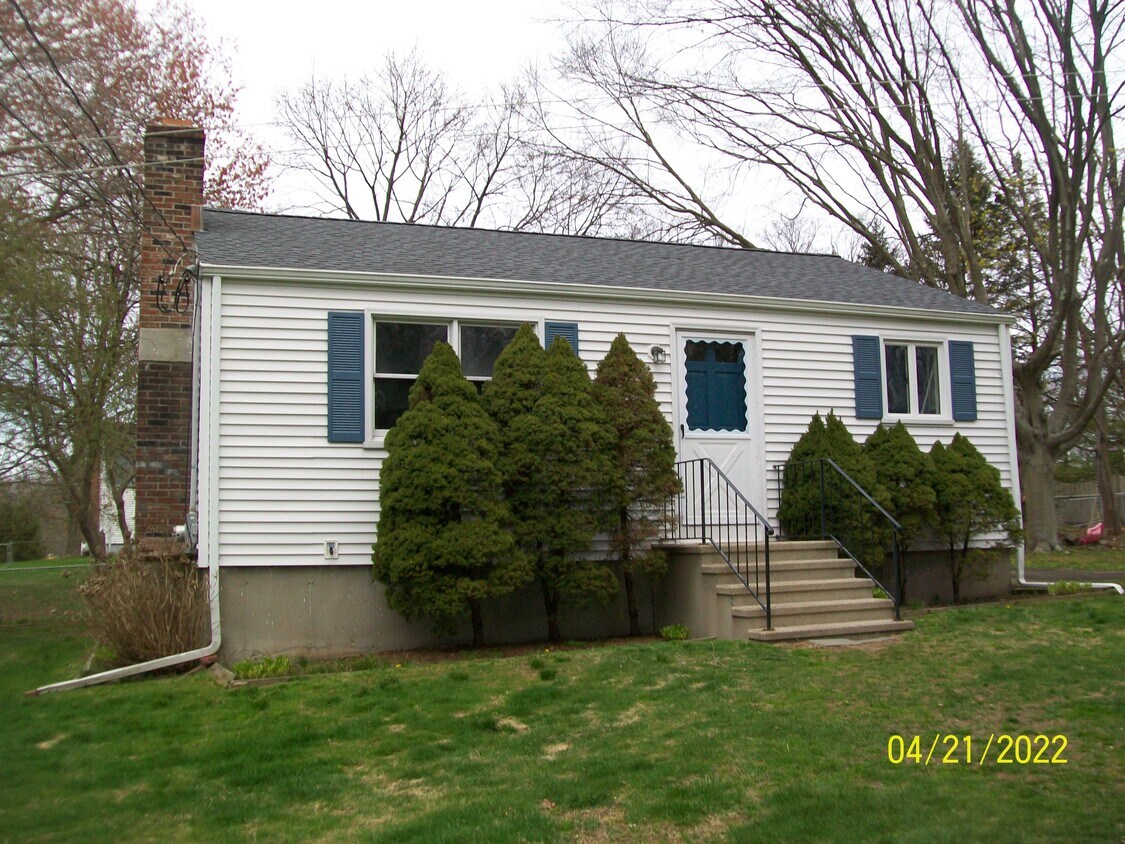 755 Fairfield Woods Rd, Fairfield, CT 06825 House Rental in Fairfield