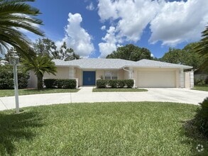 Building Photo - 6960 Country Lakes Cir