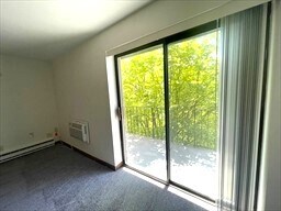 Foto del edificio - 1321 Worcester Rd