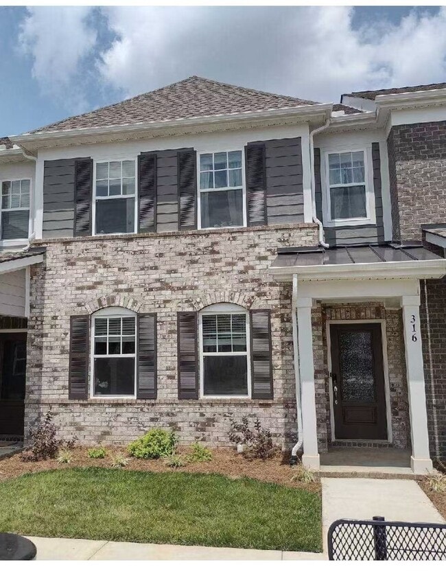 Building Photo - 316 Lydia Dr