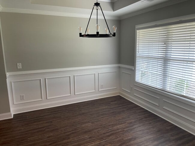 Building Photo - Convenient 4BR/2BA Home Near Southern Union, I-85 & Downtown Opelika