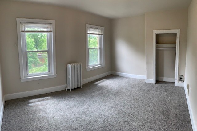 Foto del edificio - 3945 Baltimore Ave