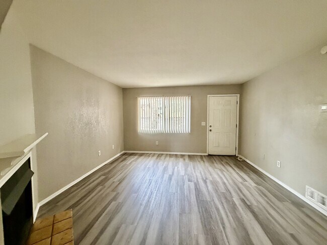 Foto del edificio - 2645 N Alvernon Way