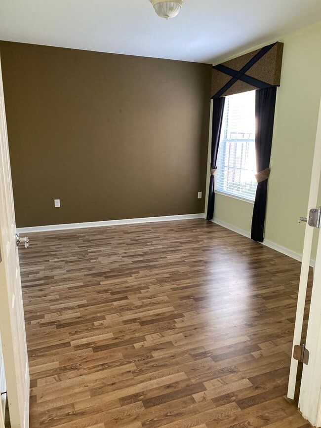 Foto del edificio - Welcome to the pinnacle of modern living – a dazzling 2-bedroom, 2-bathroom + Den sanctuary for r...