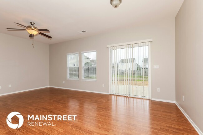 Foto del edificio - 3509 Charterhall Ln
