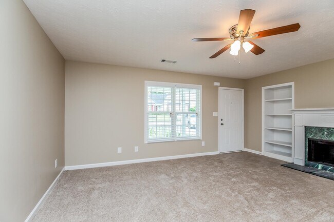 Foto del edificio - 103 Harbour Lake Dr