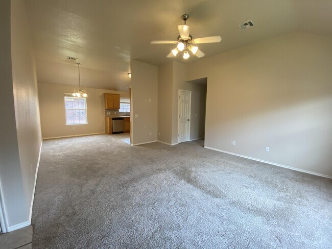 Building Photo - 4100 Applegate Dr