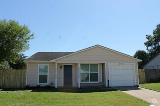 Building Photo - 24211 Running Iron Dr