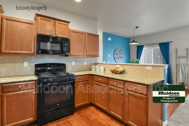 Building Photo - 1330 Antrim Loop