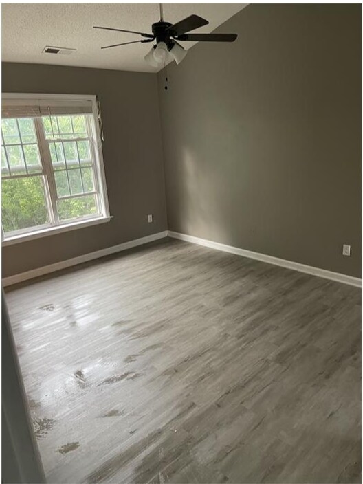 Foto del edificio - 2441 Bay Harbor Dr