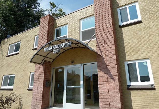 Building Photo - Highland Apartments