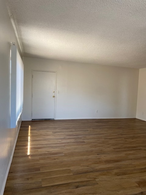 Living Room - 1304 Amethyst St