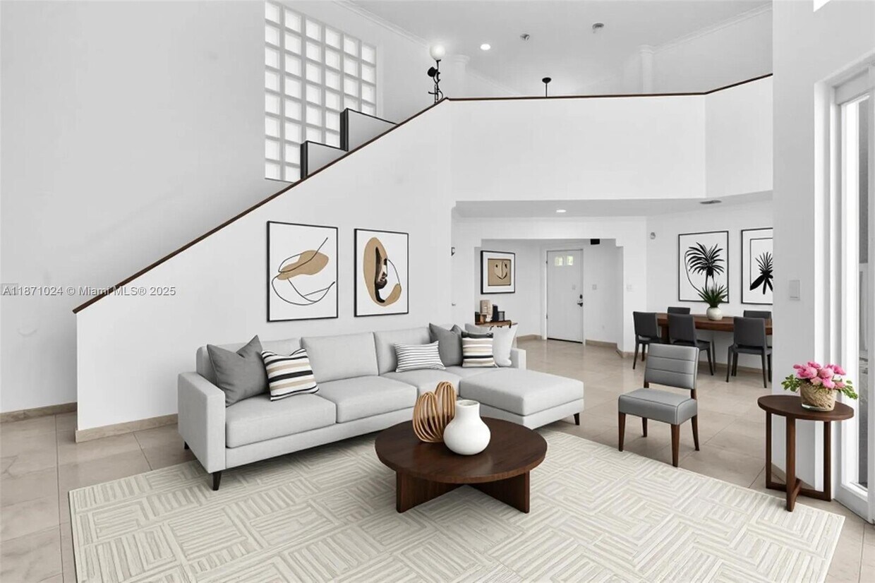 Foto principal - 20645 NE 25th Pl
