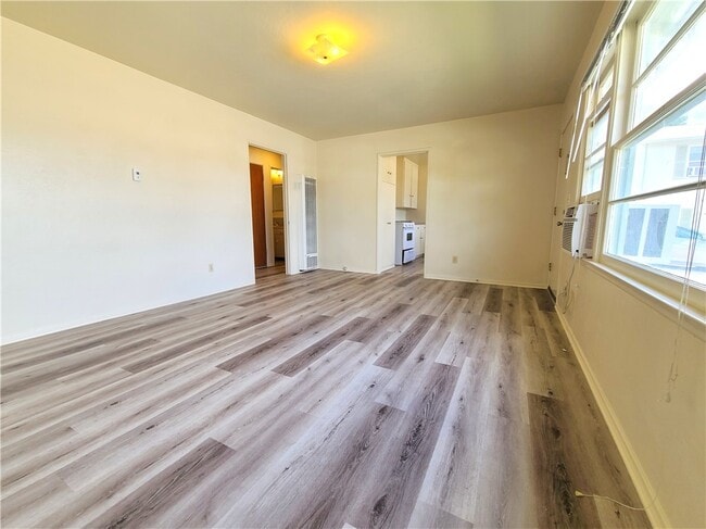 Building Photo - 24609 Richman Dr