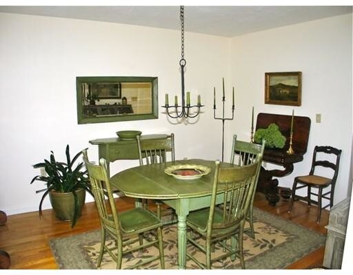 Building Photo - 256 Sandpiper Ln
