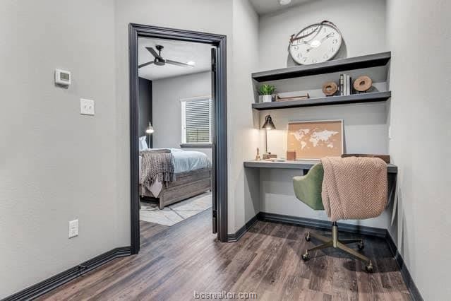 Foto del edificio - 1451 Associates Ave