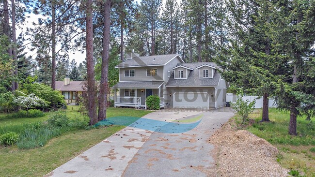 Building Photo - 4 Bedroom 4 Bathroom Home with Attached 2-...