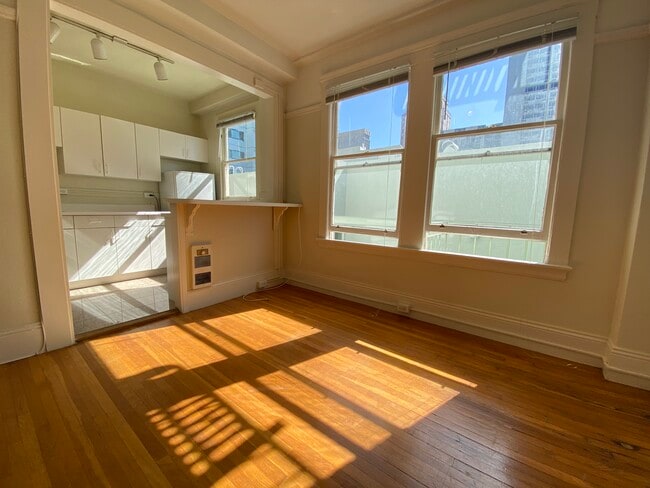 Interior Photo - Jones Street Apartments LLC.