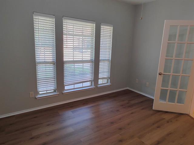 Foto del edificio - 516 Rustic Oak Ln