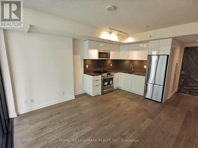 Photo du bâtiment - 25 Richmond St E