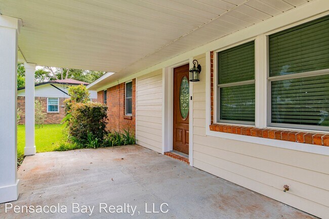 Building Photo - 4 br, 2 bath House - 145 Greenridge Drive