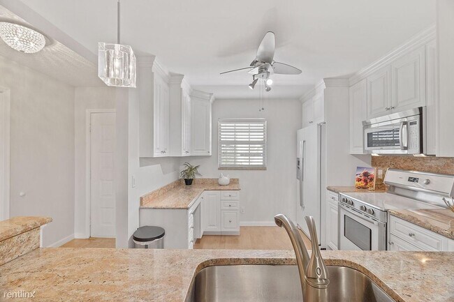 Foto del edificio - 2 br, 2 bath House - 250 John F Kennedy Dr...