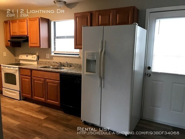 Building Photo - 2112 Lightning Dr