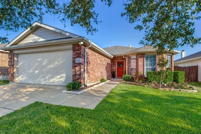 Foto principal - 820 Bamboo Dr