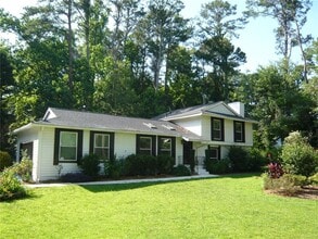 Building Photo - 101 Wills Ln