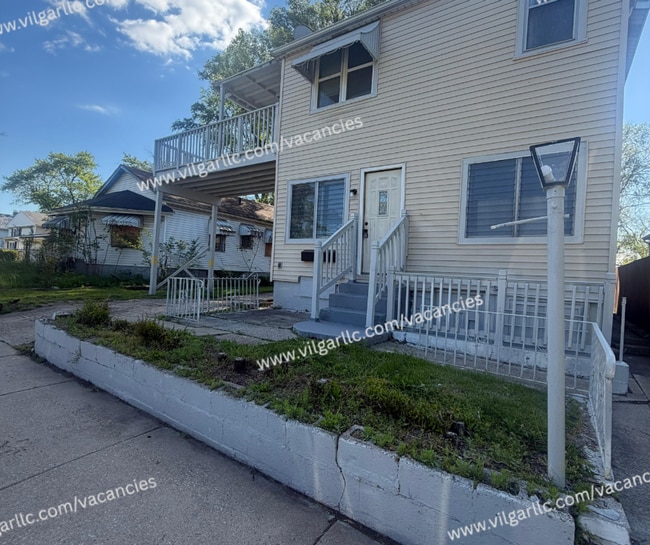Building Photo - 1712 Carolina St