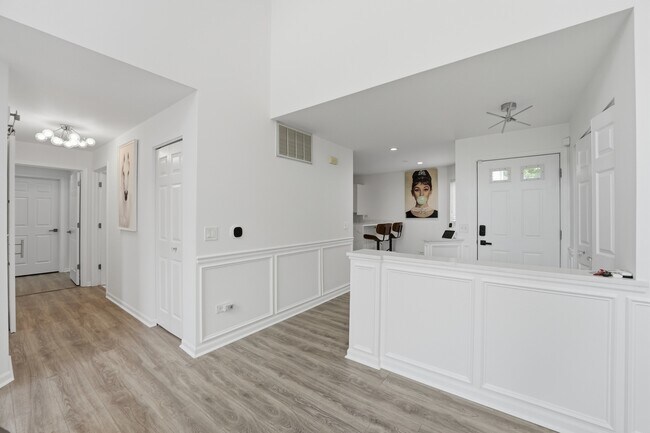 Foto del edificio - 1117 Hawthorne Ln