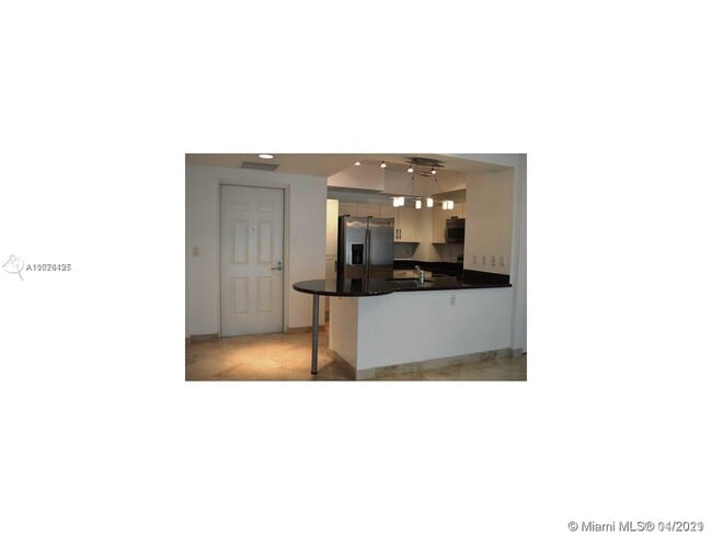 Building Photo - 7275 SW 89th St