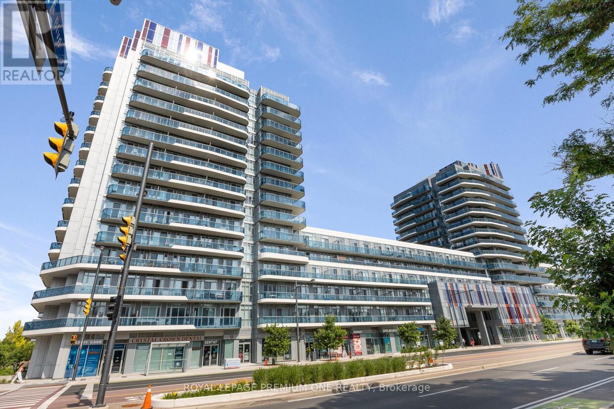 Primary Photo - 9471 Yonge St